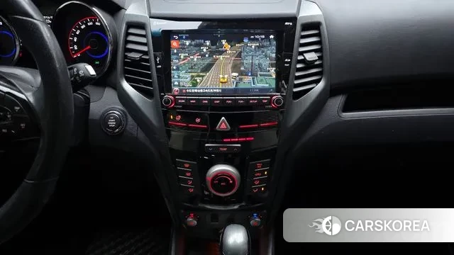 Ssangyong Tivoli Armor 2018 Белый из Кореи, фото 5