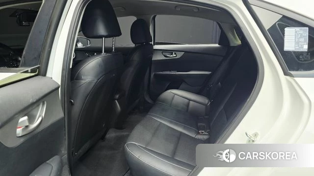 Kia Come New K3 2021 Белый из Кореи, фото 5