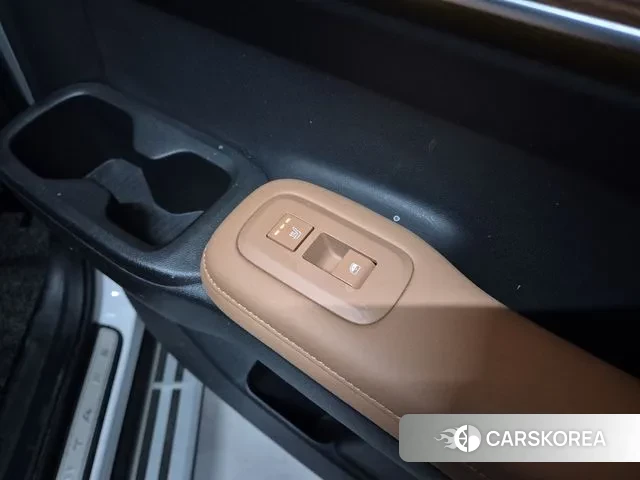 Hyundai Santa Fe (MX5) 2024 Белый из Кореи, фото 5