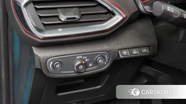 Chevrolet (GM Daewoo) Trailblazer 2020 Небесно-голубой из Кореи, фото 5