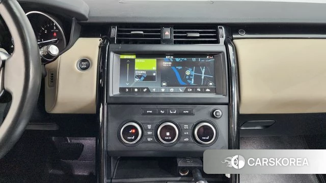 Land Rover Discovery 5 2018 Белый из Кореи, фото 5