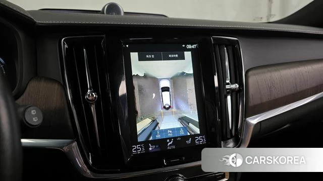 Volvo V90 Cross-Country 2021 Белый из Кореи, фото 5
