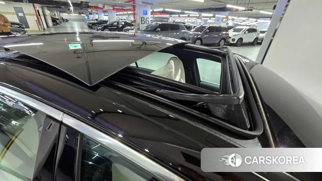 Mercedes-Benz C-Class W206 2025 Черный из Кореи, фото 5