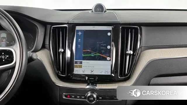 Volvo XC60 second Generation 2019 Серый из Кореи, фото 5