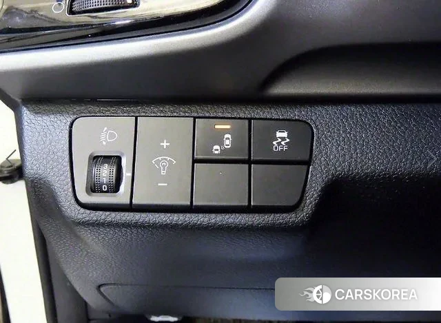 Kia Stonic 2018 Белый из Кореи, фото 5