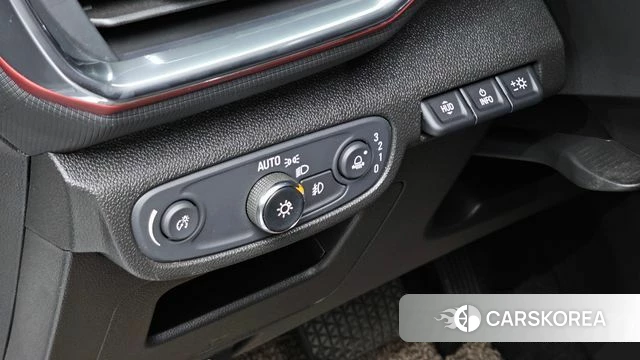 Chevrolet (GM Daewoo) Trailblazer 2022 Белый из Кореи, фото 5