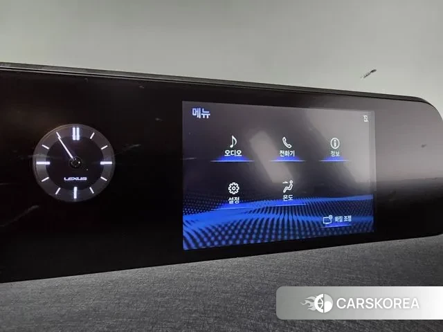 Lexus UX250h 2021 Серебристо-серый из Кореи, фото 5