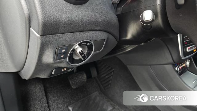 Mercedes-Benz GLA-Class X156 2019 Белый из Кореи, фото 5