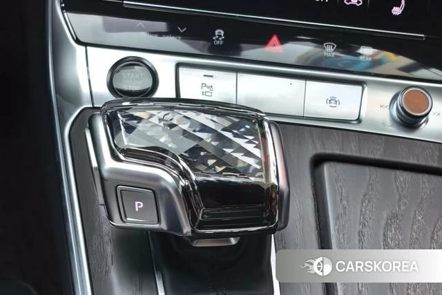 Audi A6L 2023 Черный из Китая, фото 5