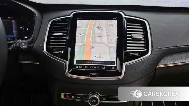 Volvo XC90 second Generation 2023 Белый из Кореи, фото 5