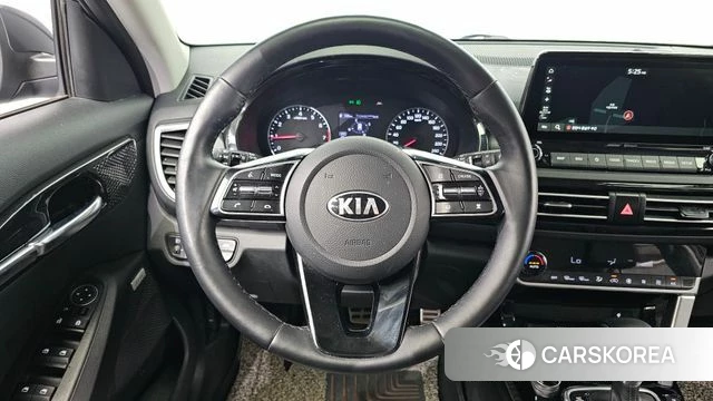 Kia Seltos 2020 Серый из Кореи, фото 5
