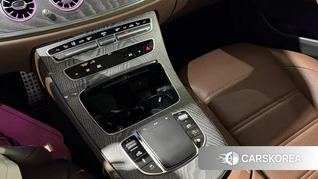 Mercedes-Benz E-Class W213 2023 Черный из Кореи, фото 5