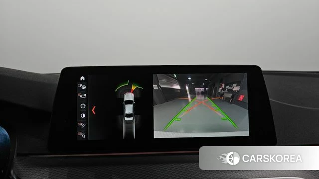 BMW 5 Series (G30) 2018 Белый из Кореи, фото 5