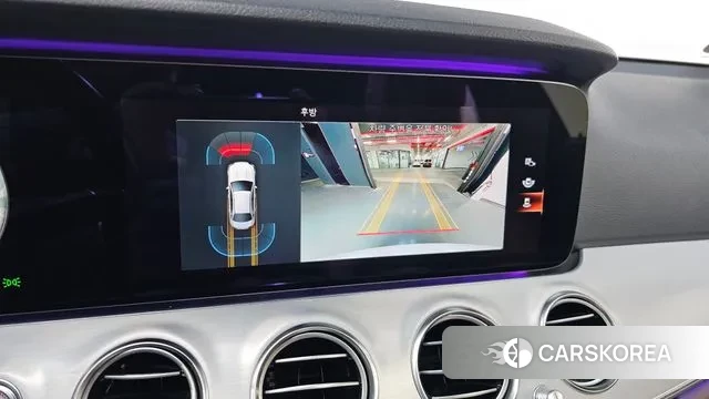 Mercedes-Benz E-Class W213 2021 Белый из Кореи, фото 5