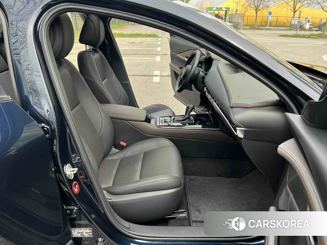Mazda CX-30 2023 Синий из Китая, фото 5