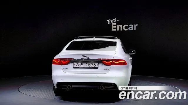 Jaguar XF (X260) 2018 Белый из Кореи, фото 5