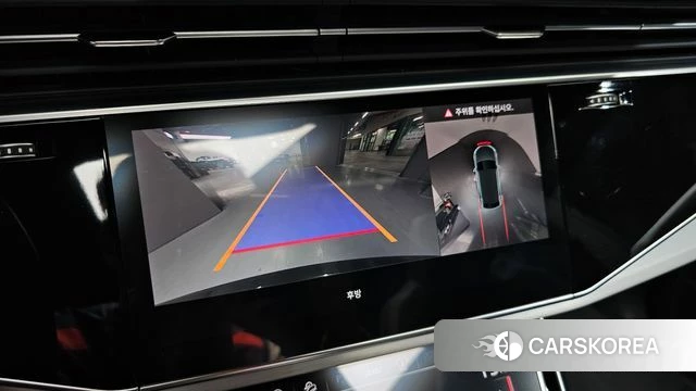 Audi Q8 (4M) 2023 Черный из Кореи, фото 5