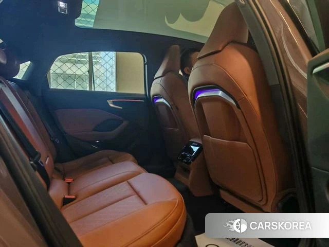 Audi A5L 2025 Темно-серый из Китая, фото 5