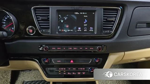 Kia The New Carnival 2018 Белый из Кореи, фото 5