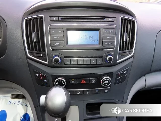 Hyundai The New Grand Starex 2018 Серебристо-серый из Кореи, фото 5