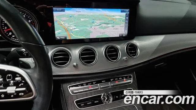 Mercedes-Benz E-Class W213 2020 Белый из Кореи, фото 5