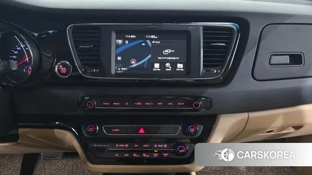 Kia The New Carnival 2019 Белый из Кореи, фото 5