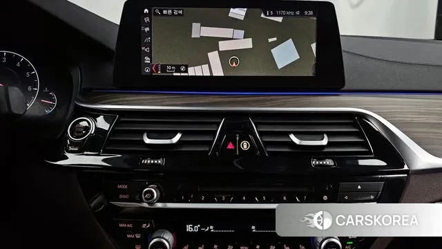 BMW 5 Series (G30) 2019 Черный из Кореи, фото 5