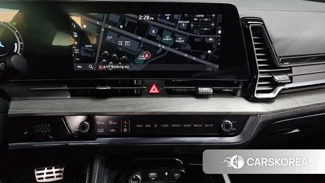 Kia Sportage 5th Generation Hybrid 2024 Белый из Кореи, фото 5