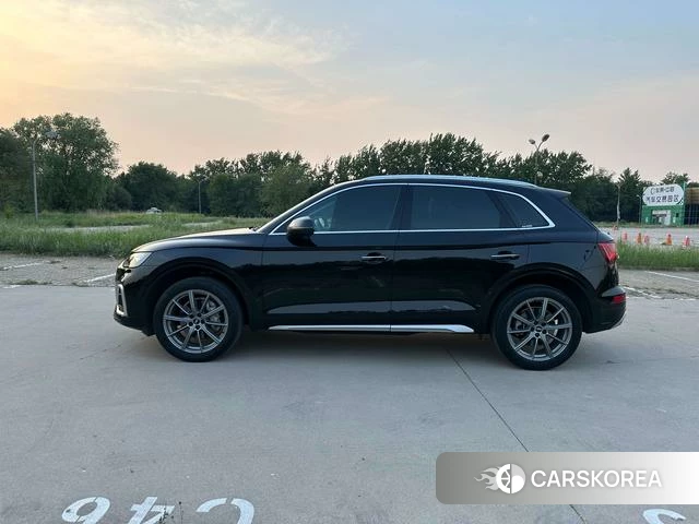 Audi Q5L 2024 Черный из Китая, фото 5