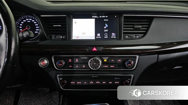 Kia Come New K7 2018 Белый из Кореи, фото 5
