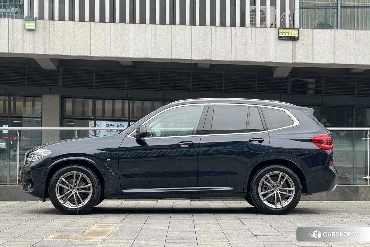 BMW X3 2020 Черный из Китая, фото 5