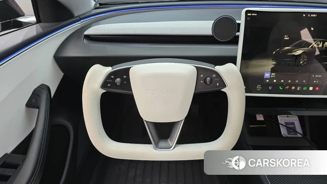Tesla Model 3 2024 Черный из Кореи, фото 5