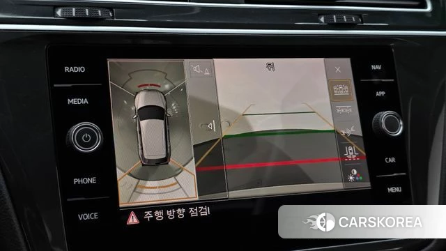 Volkswagen Tiguan second Generation 2019 Белый из Кореи, фото 5