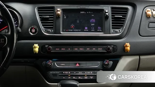 Kia The New Carnival 2018 Белый из Кореи, фото 5