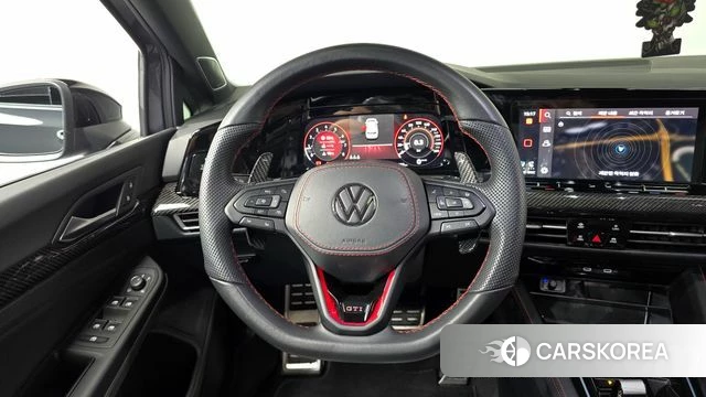 Volkswagen Golf 8th Generation 2024 Серый из Кореи, фото 5
