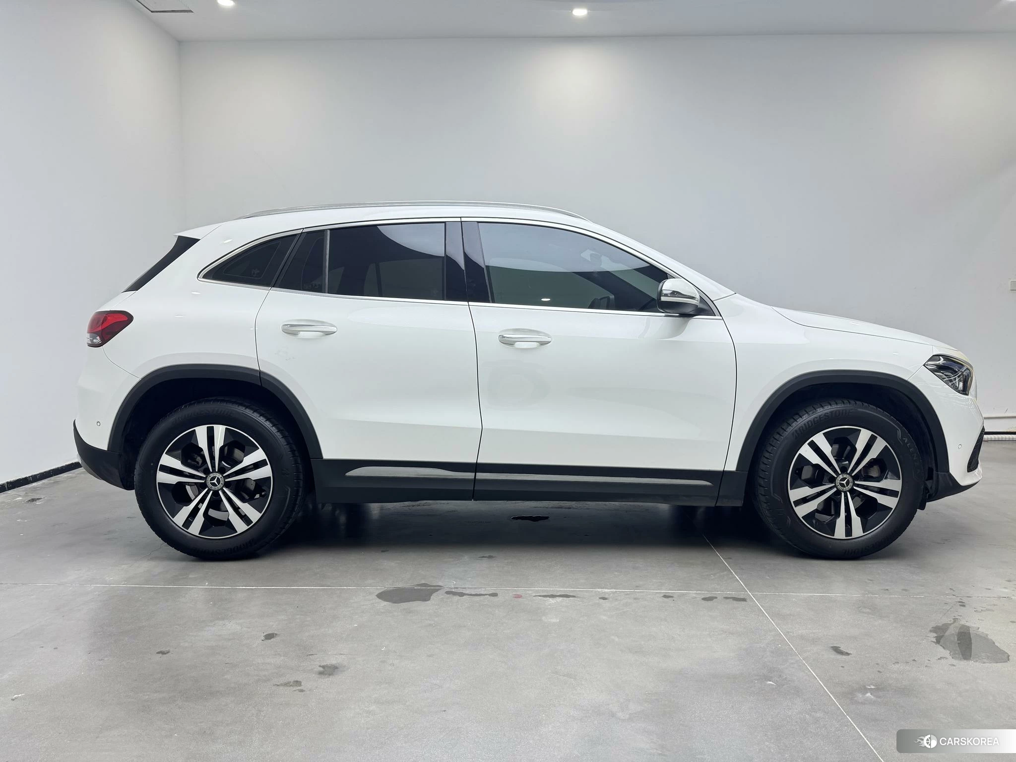 Mercedes-Benz GLA 2021 Белый из Китая, фото 5