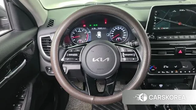 Kia Seltos 2021 Серый из Кореи, фото 5