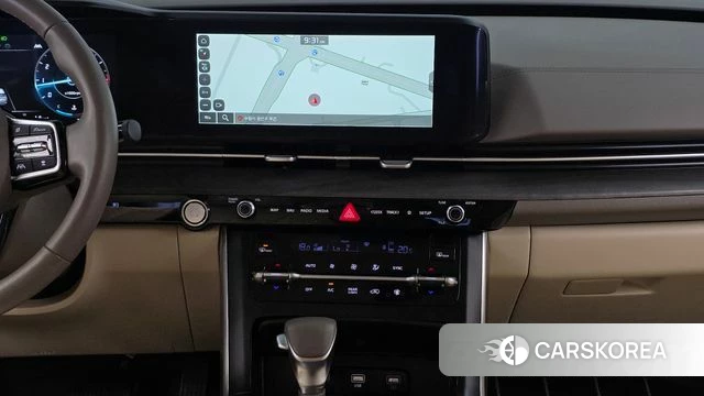 Kia Carnival 4th generation 2023 Белый из Кореи, фото 5