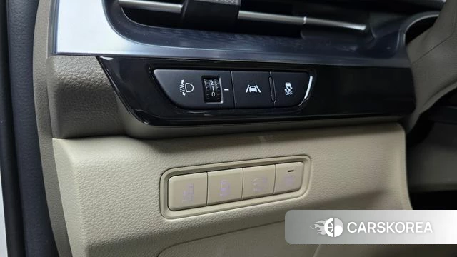 Kia Carnival 4th generation 2023 Белый из Кореи, фото 5