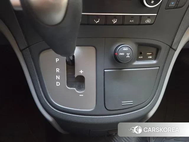 Hyundai The New Grand Starex 2018 Желтый из Кореи, фото 5