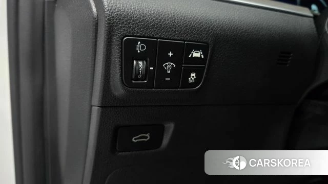 Kia K5 3rd generation 2022 Белый из Кореи, фото 5