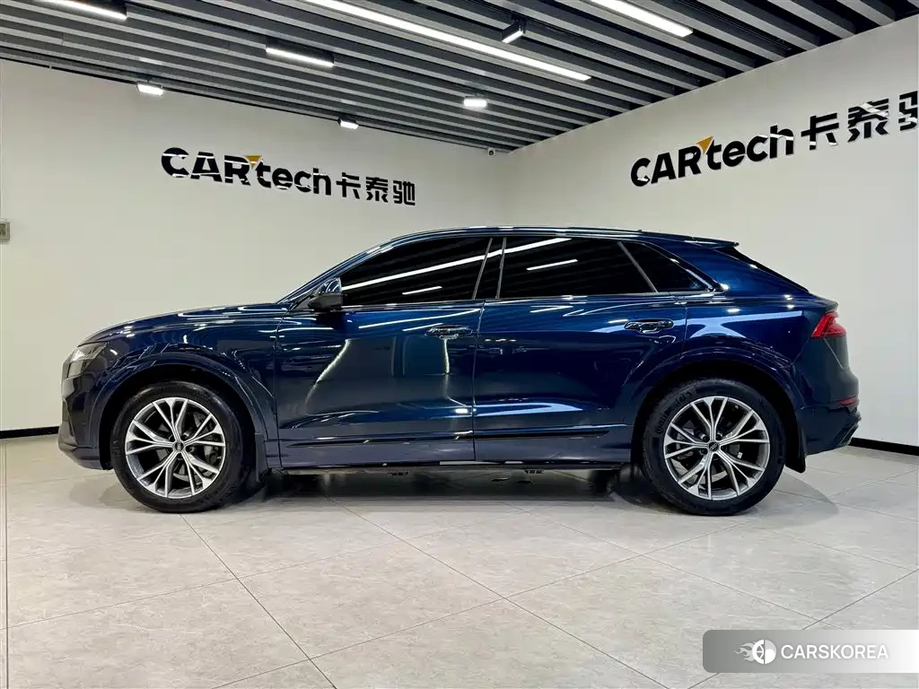 Audi Q8 2024 Синий из Китая, фото 5