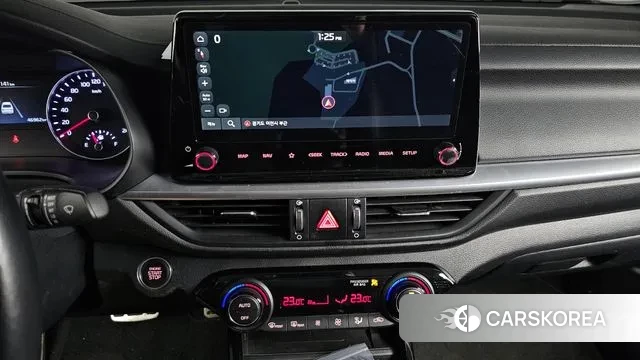 Kia The New K3 2nd generation 2022 Серый из Кореи, фото 5