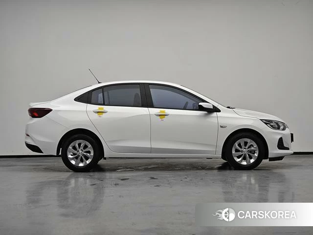 Chevrolet Kovoz 2022 Белый из Китая, фото 5