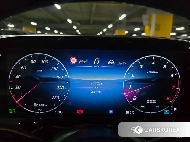 Mercedes-Benz E-Class W214 2024 Черный из Кореи, фото 5