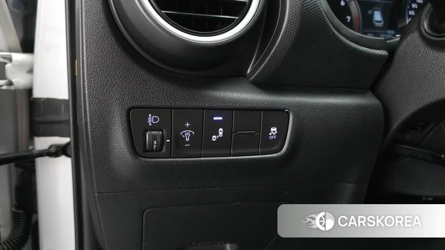 Hyundai Kona 2018 Белый из Кореи, фото 5