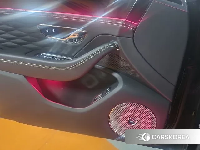 Bentley Flying Spur 3rd Generation 2020 Черный из Кореи, фото 5