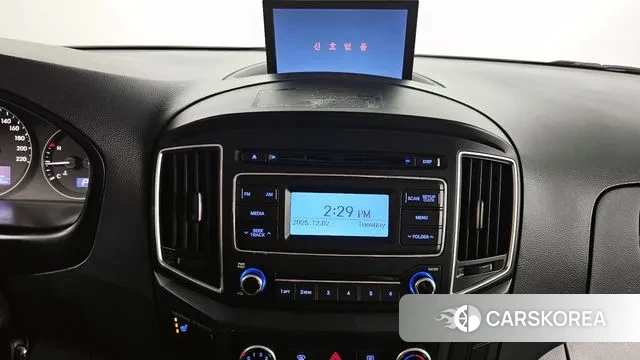 Hyundai The New Grand Starex 2021 Серебряный из Кореи, фото 5