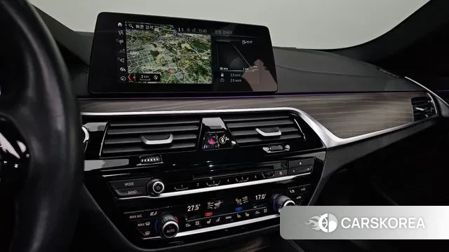 BMW 5 Series (G30) 2018 Синий из Кореи, фото 5