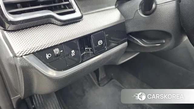 Kia Sportage 5th Generation 2022 Белый из Кореи, фото 5